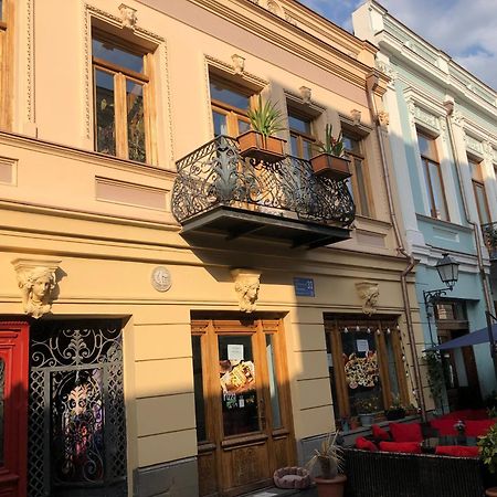 Apartments Margarita Тбилиси Екстериор снимка