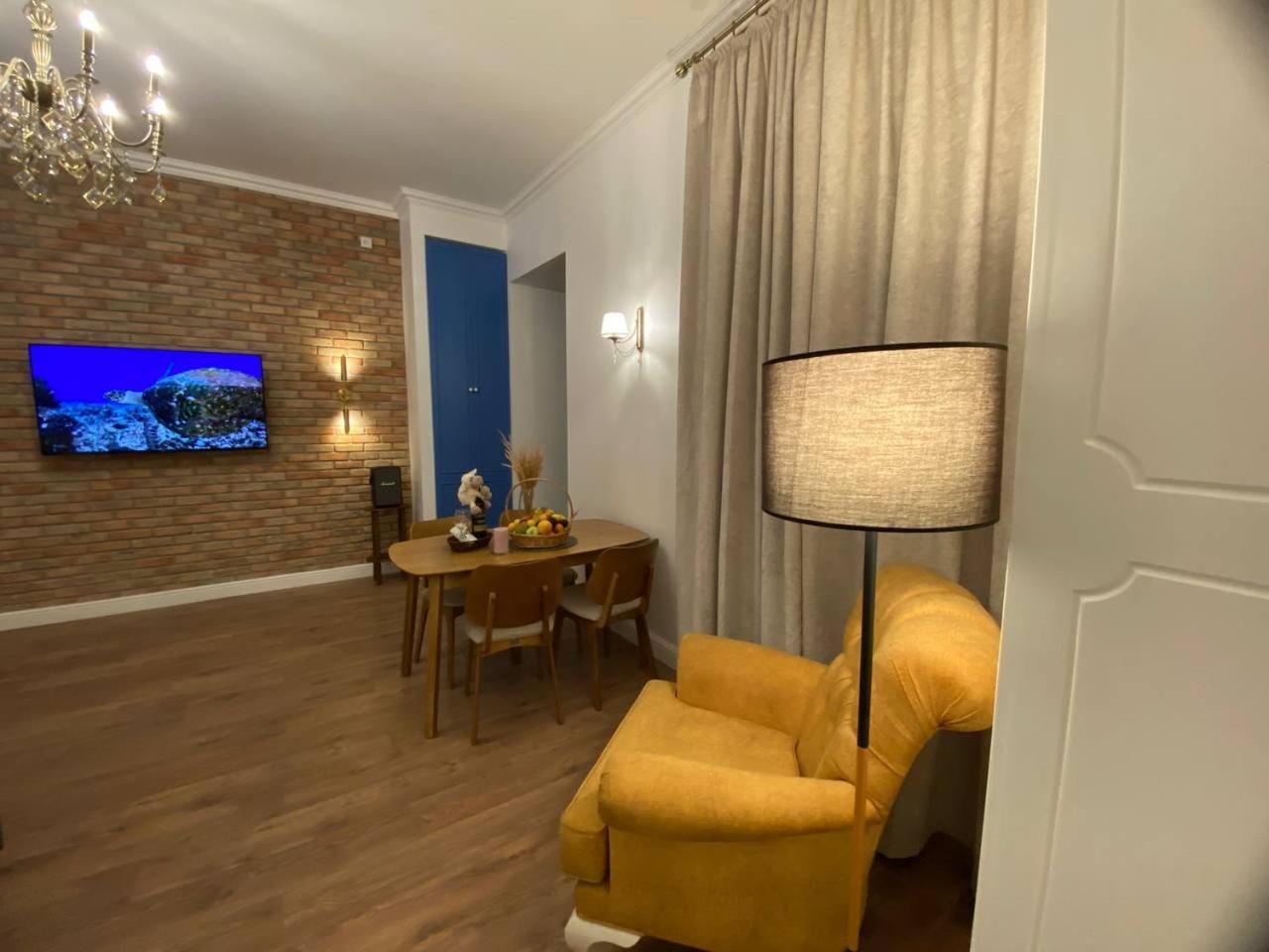 Apartments Margarita Тбилиси Екстериор снимка