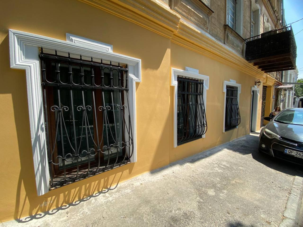 Apartments Margarita Тбилиси Екстериор снимка