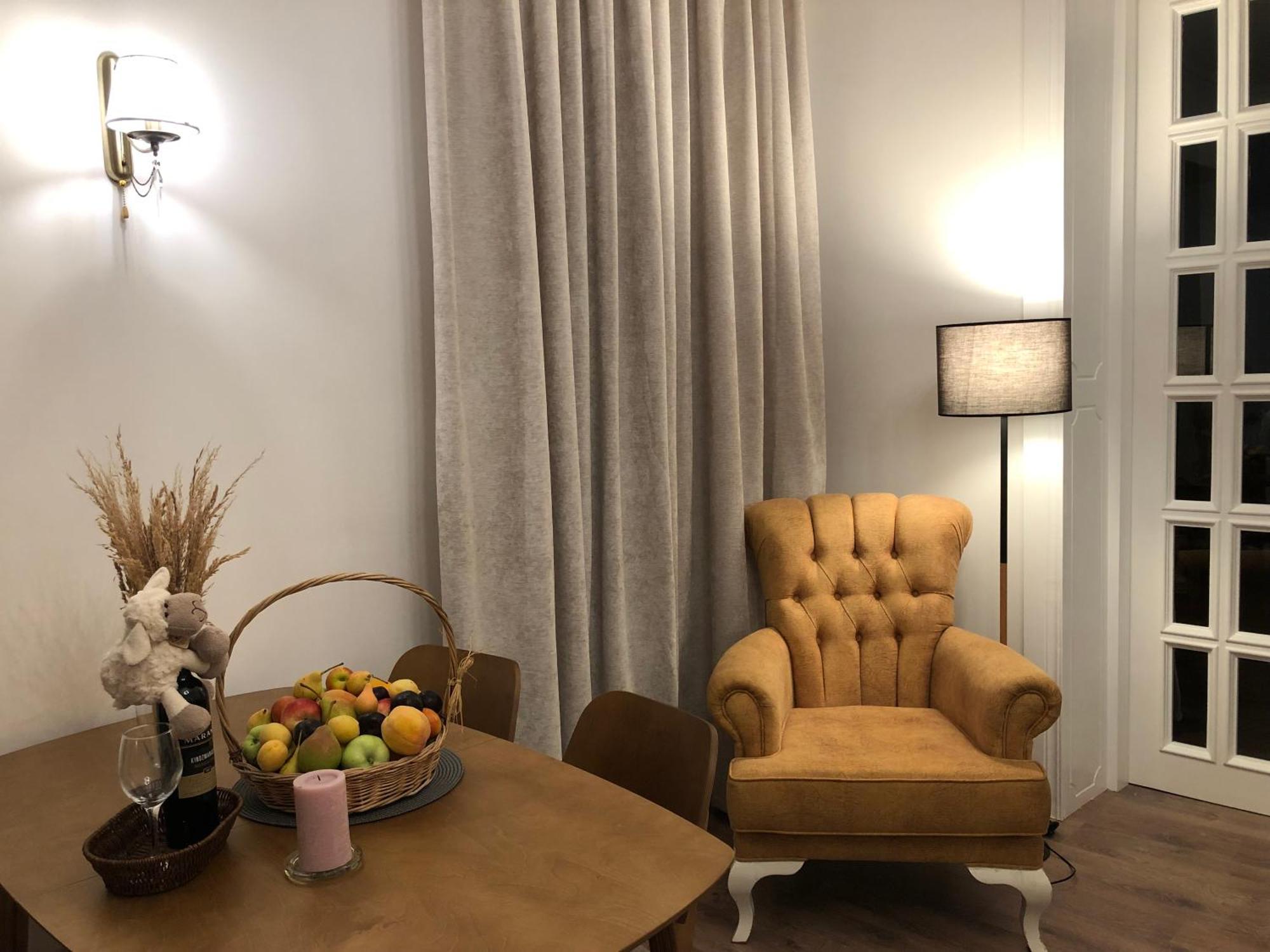 Apartments Margarita Тбилиси Екстериор снимка