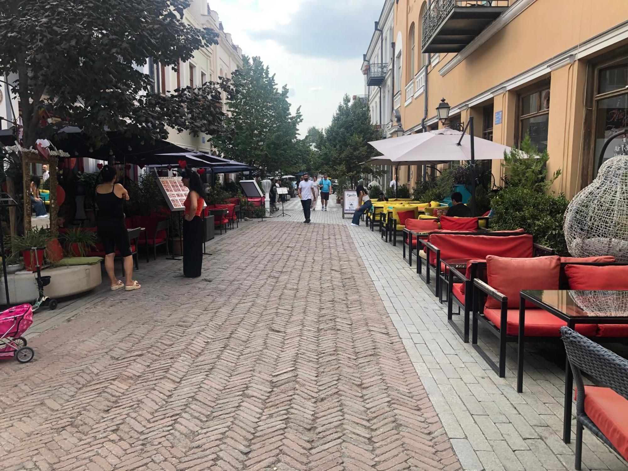 Apartments Margarita Тбилиси Екстериор снимка